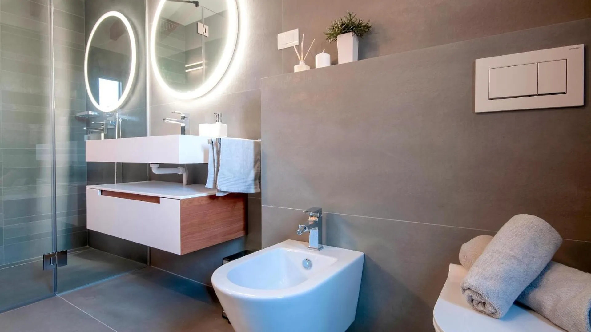 Amazing Home In Gajana With Heated Swimming Pool Nyaraló