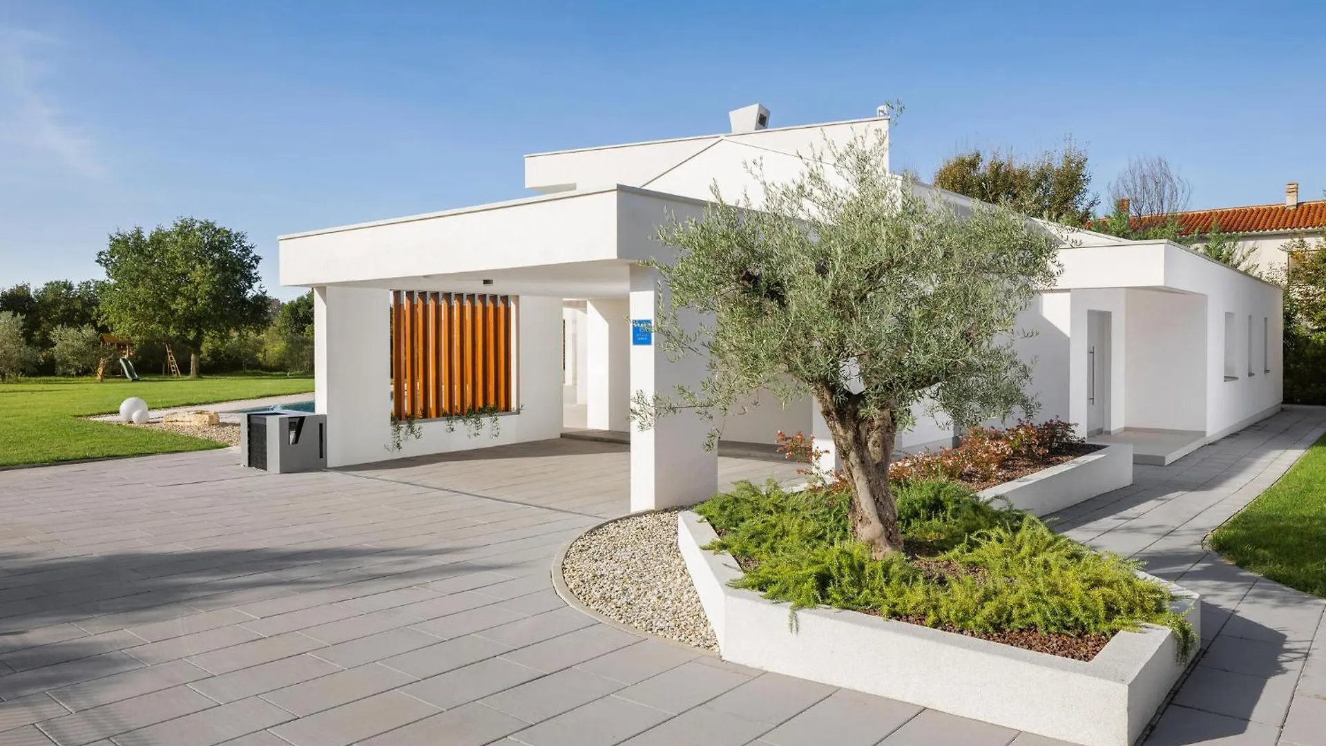 Amazing Home In Gajana With Heated Swimming Pool