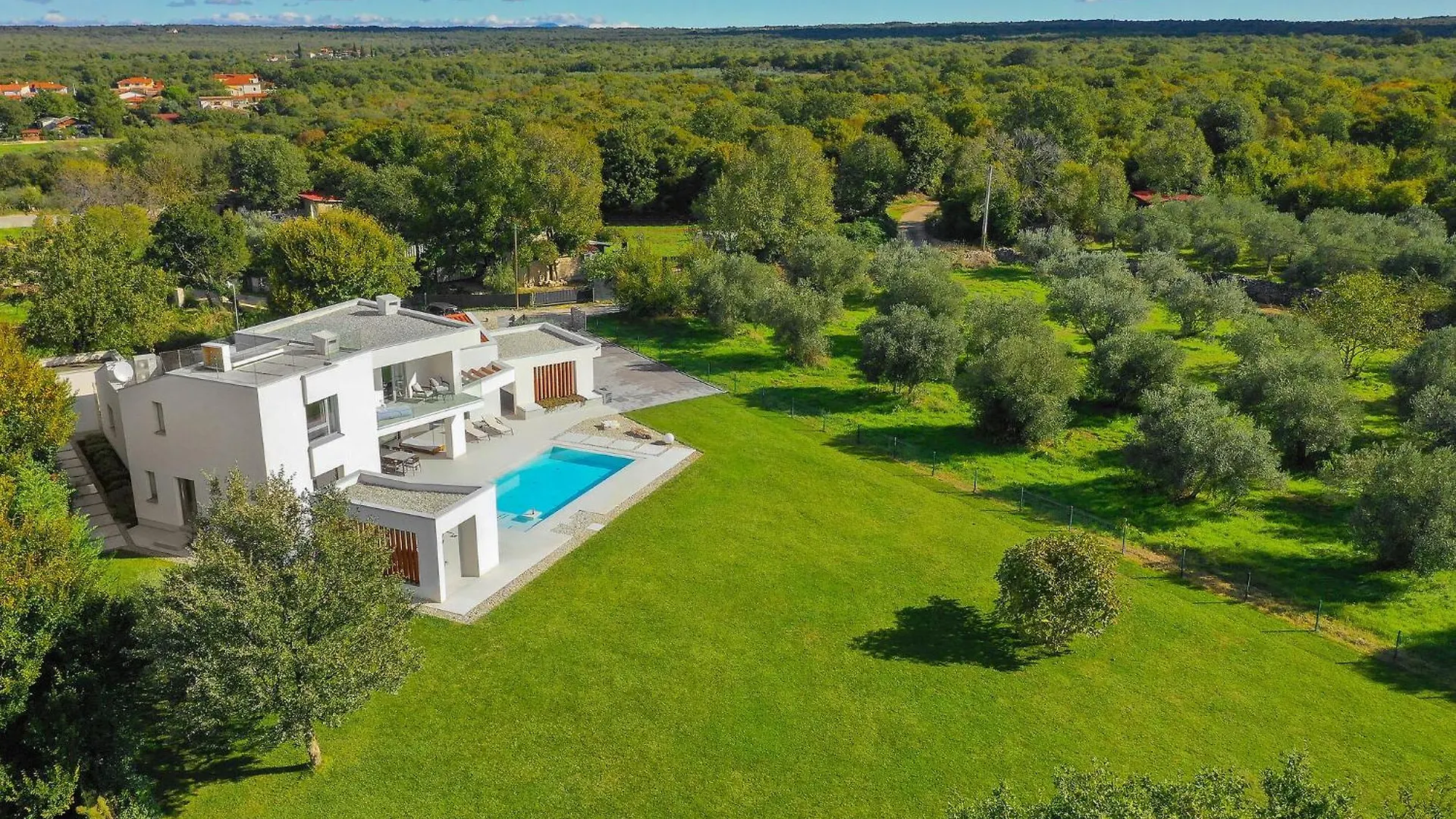Amazing Home In Gajana With Heated Swimming Pool 0*,
